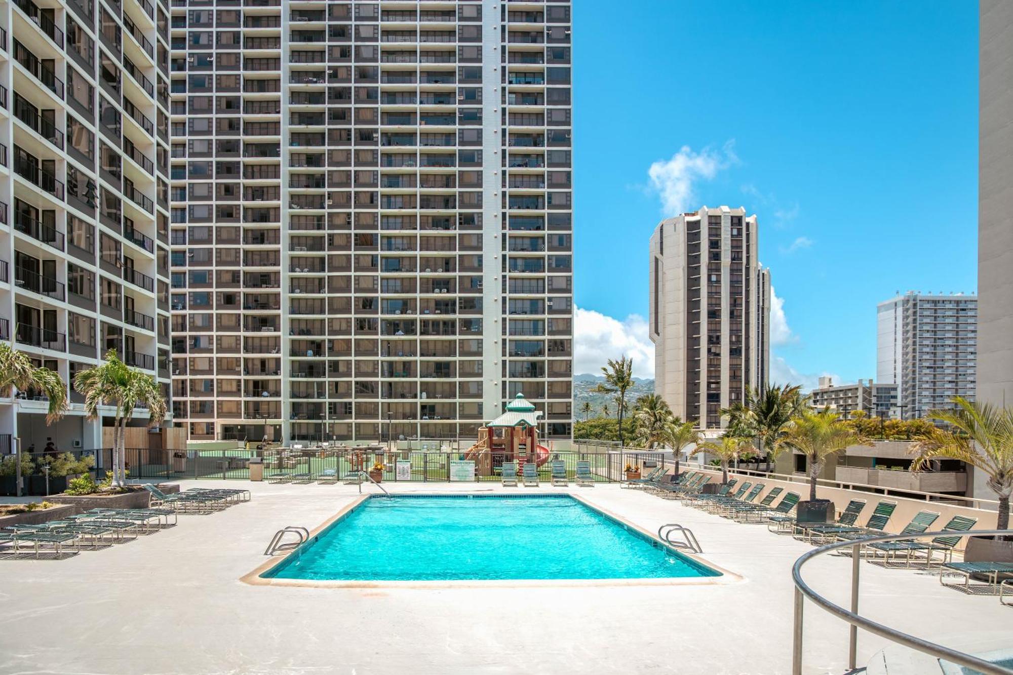 Aloha Vibes With Ocean Views, Near Beach & Parking! 檀香山 外观 照片