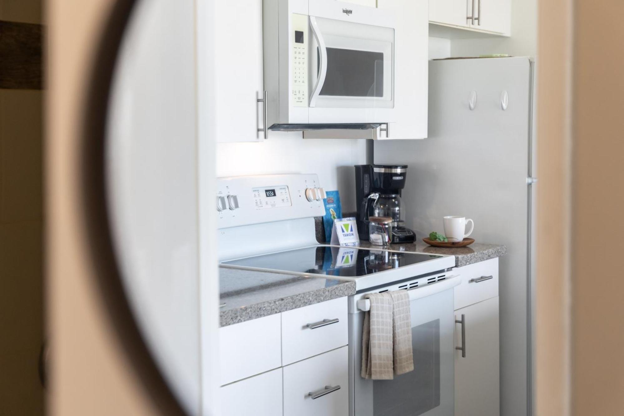 Aloha Vibes With Ocean Views, Near Beach & Parking! 檀香山 外观 照片